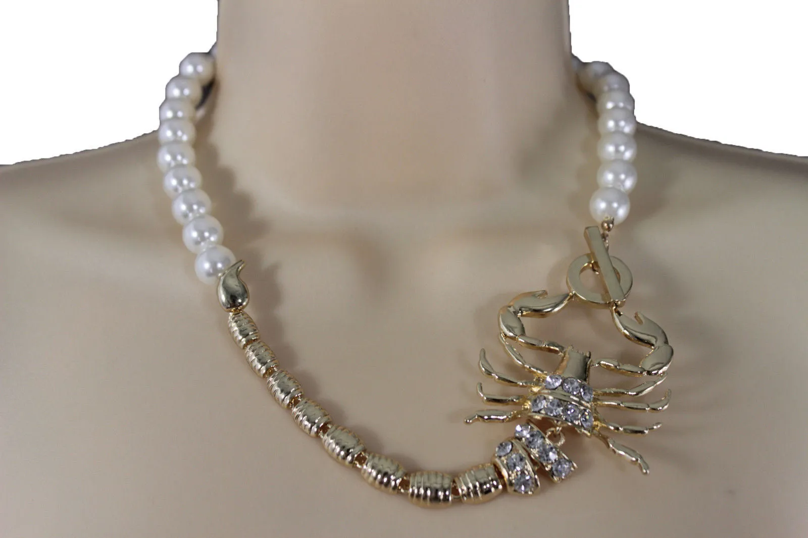 Gold Metal Chain Pearl Bead Choker Short Necklace Silver Black Rhinestones Big Scorpion Pendant