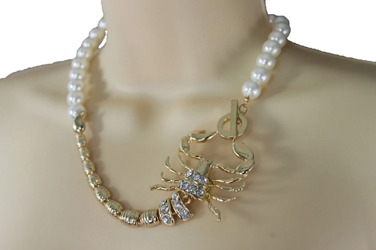 Gold Metal Chain Pearl Bead Choker Short Necklace Silver Black Rhinestones Big Scorpion Pendant