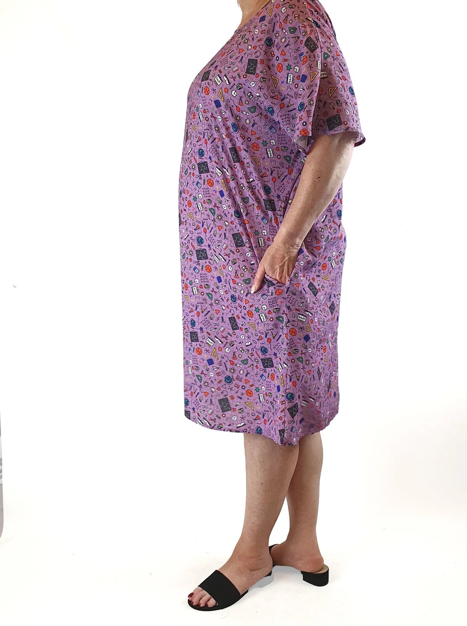 Lorraine purple print dress size 18