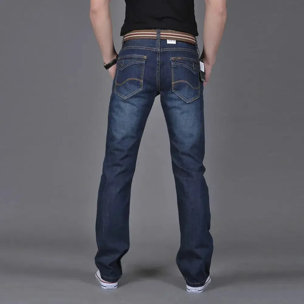 Men’s stretch denim jeans with straight fit, casual streetwear style for skateboarding and hip hop fashion lovers