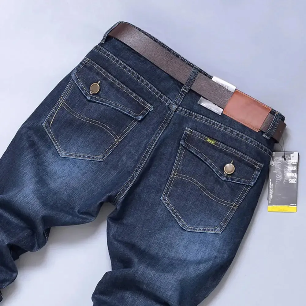 Men’s stretch denim jeans with straight fit, casual streetwear style for skateboarding and hip hop fashion lovers
