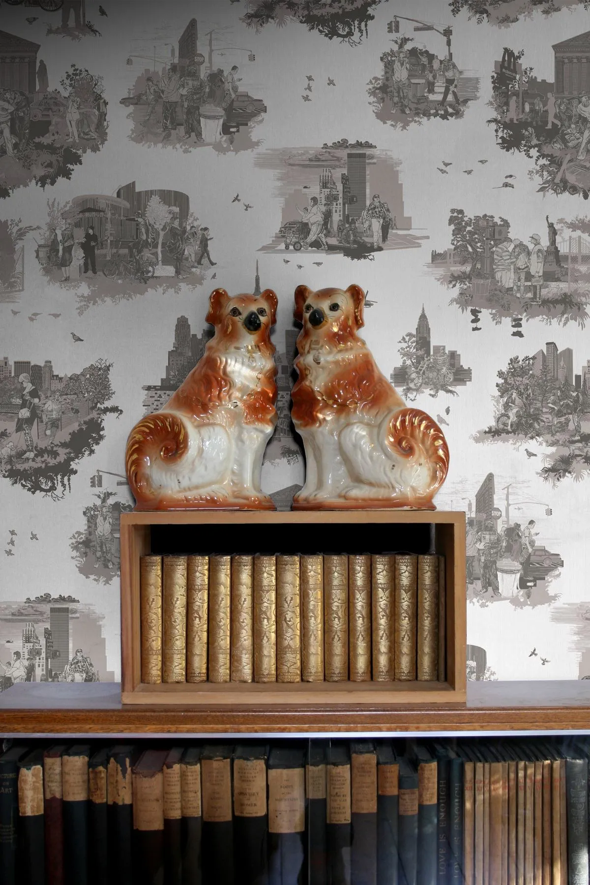 new york toile wallpaper
