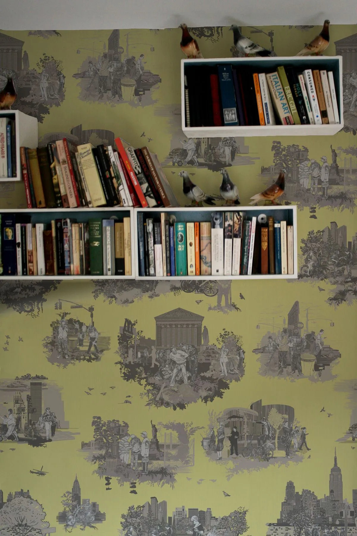 new york toile wallpaper
