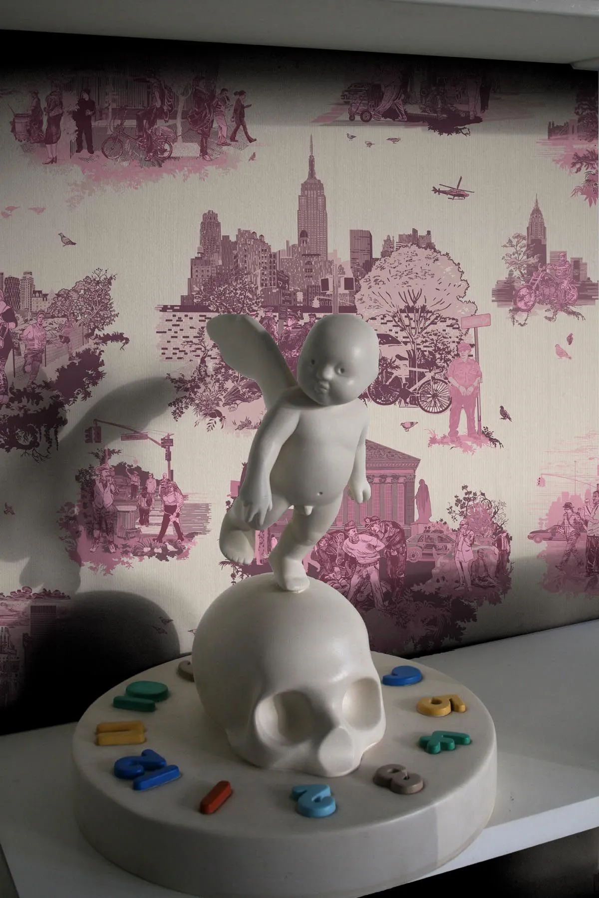new york toile wallpaper