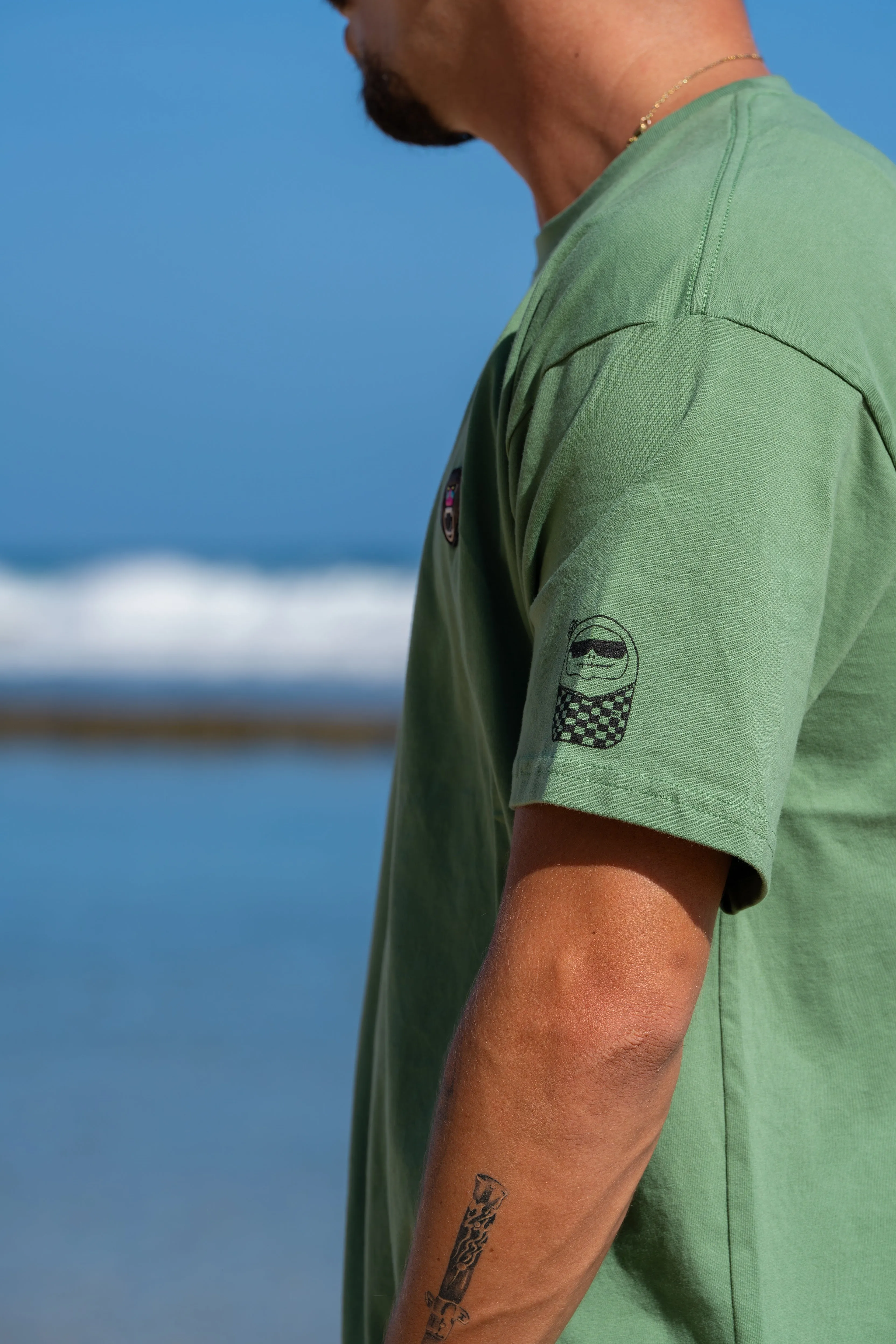 OLIVE CHARLIE TEE