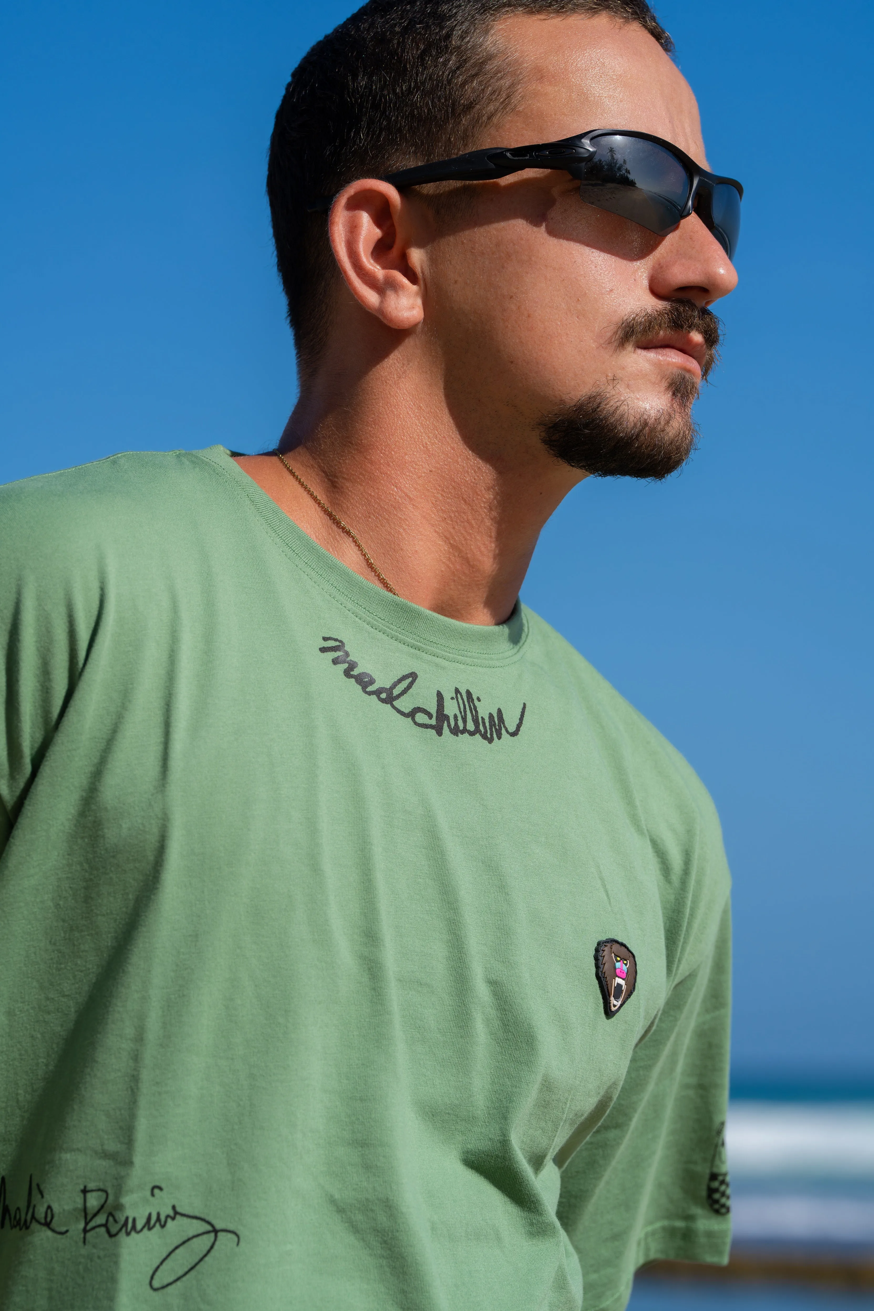 OLIVE CHARLIE TEE
