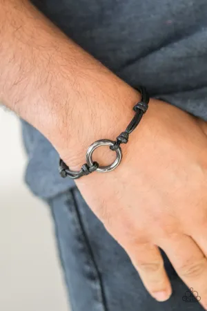 Paparazzi Urban Outsider Urban Bracelet Black