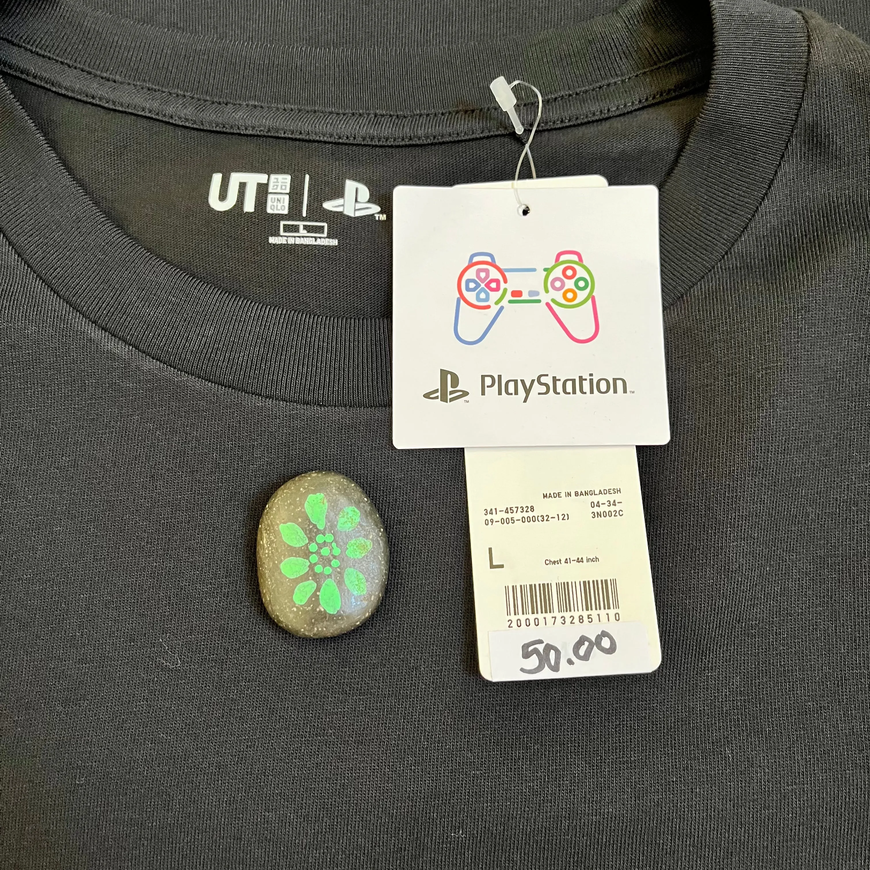 Rare UNIQLO x PlayStation T-Shirt