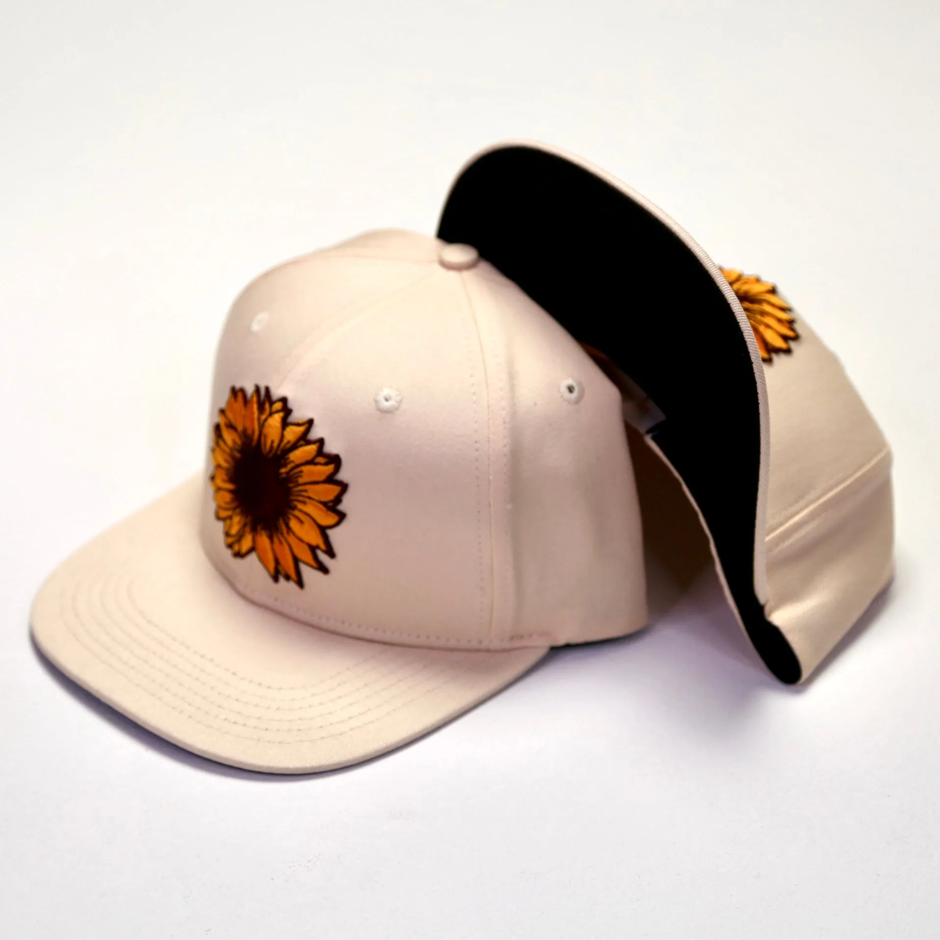 REDMAN Muddy Waters Too Flower Power Snapback - Cream