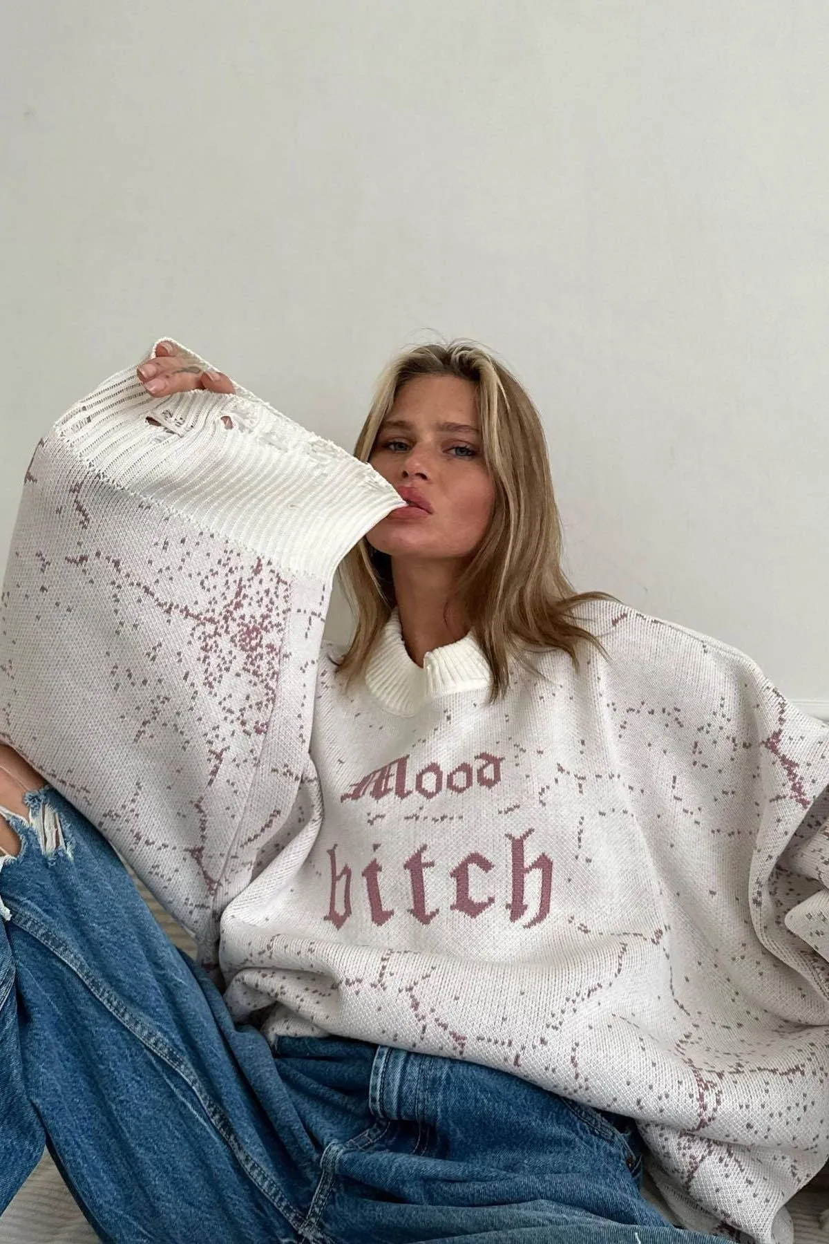 Street style loose letter embroidered sweatshirt